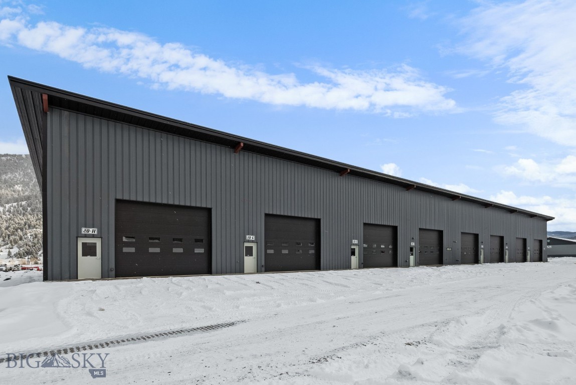 100 Blacksmith Loop E, Big Sky