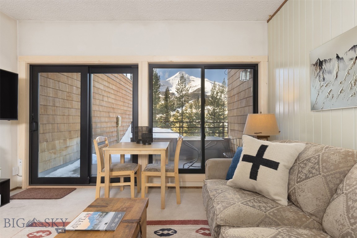 13 Heavy Runner, Unit 1703, Big Sky