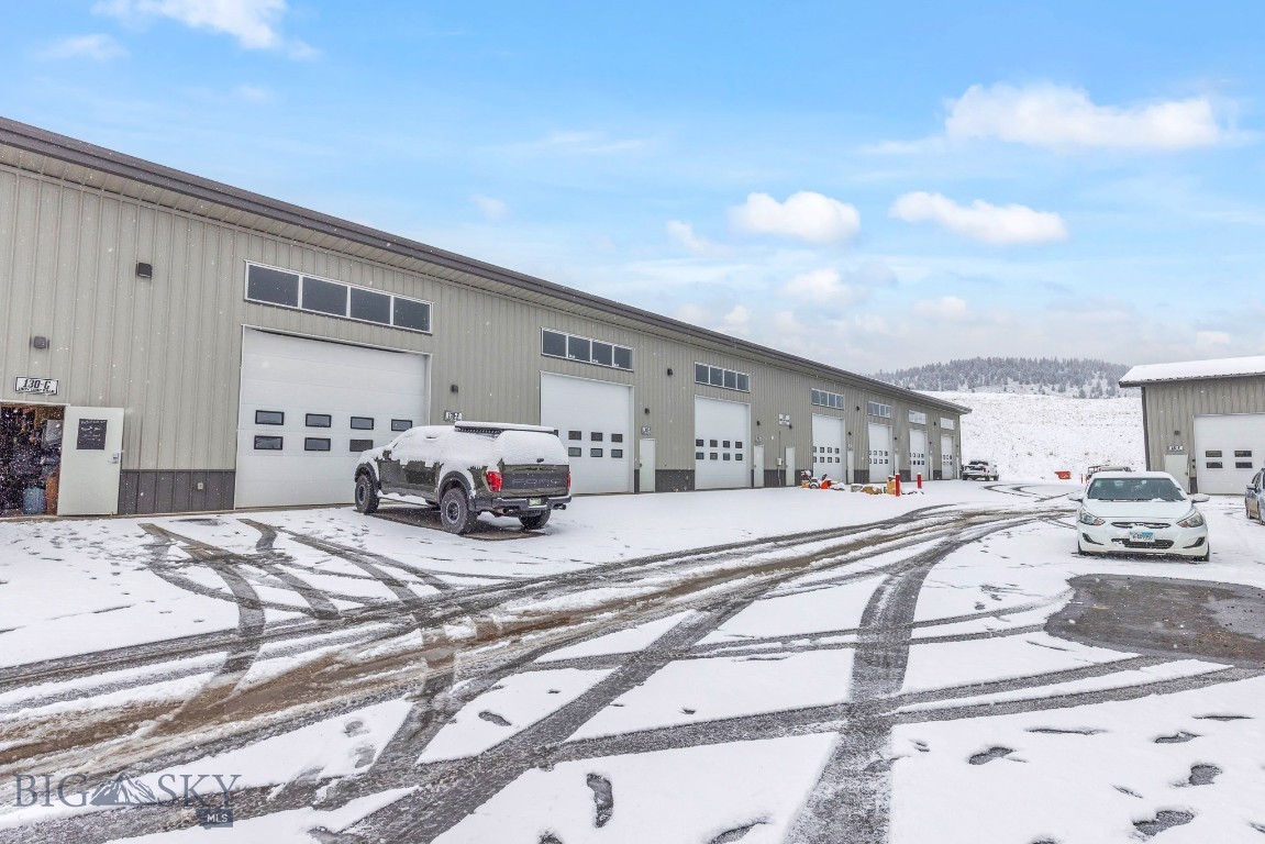 130 Iron Loop, Gallatin Gateway