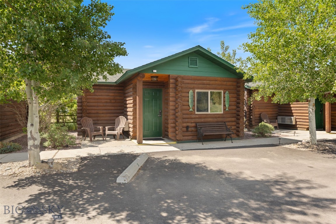 701 Bauer Lane 8, Ennis