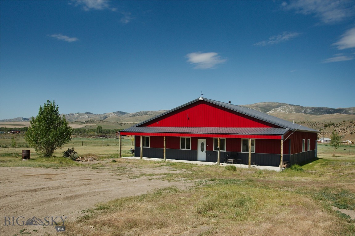 11892 Old Coach Road, Three Forks