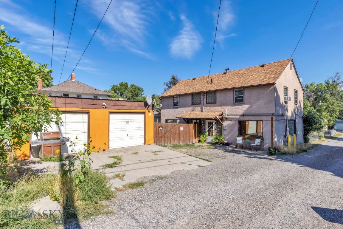 415 1/2 North 3rd St, Livingston