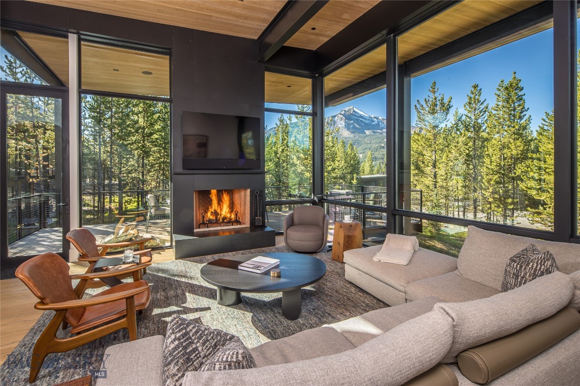 #33 One&Only Private Home, 14 Boone Trail, Big Sky