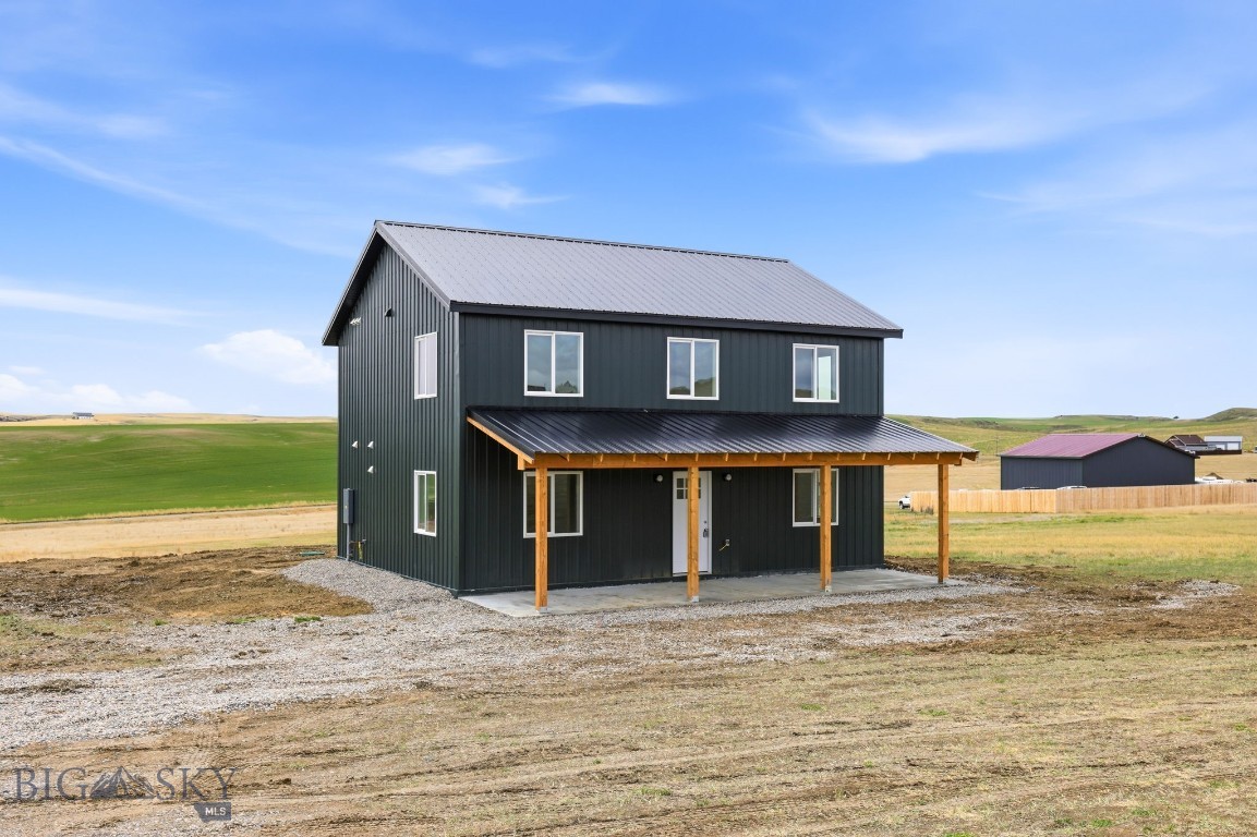 2 Saddle View Circle, Three Forks