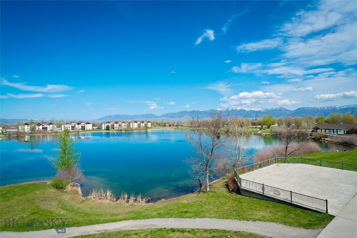 129 Village Drive 301B, Belgrade