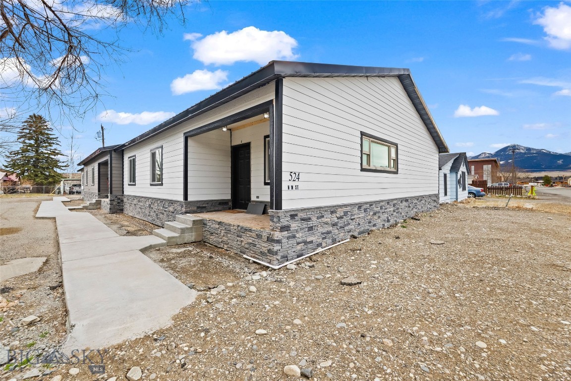 524 N M Street A, B, C, Livingston