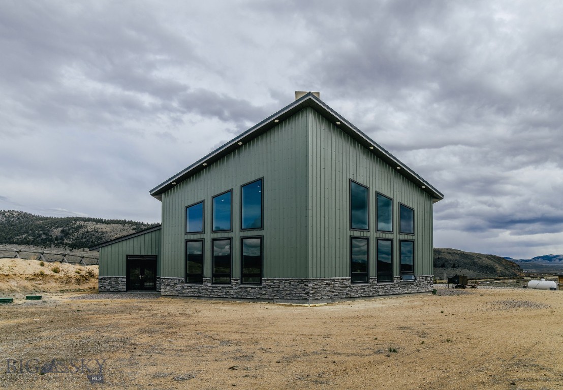 22869 MT Highway 278, Dillon