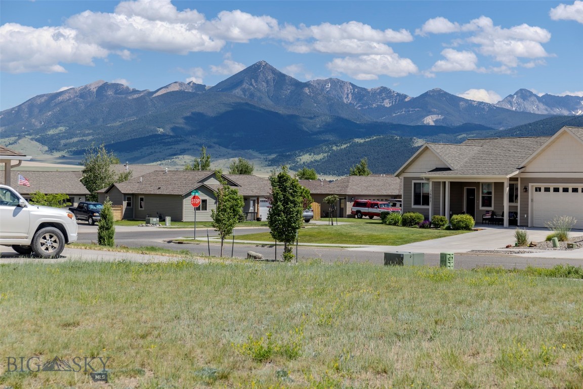 2606 Ordway Drive, Livingston