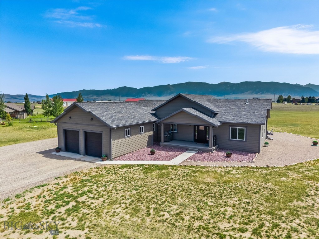 116 Skyview Drive, Ennis