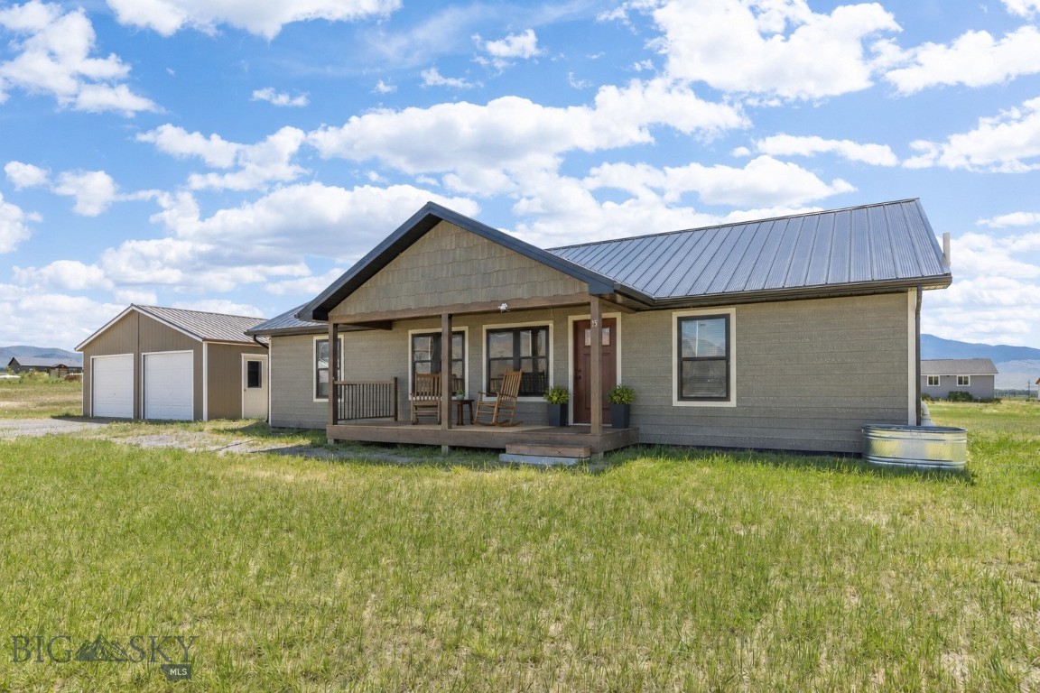 15 Sapphire Way, Sheridan