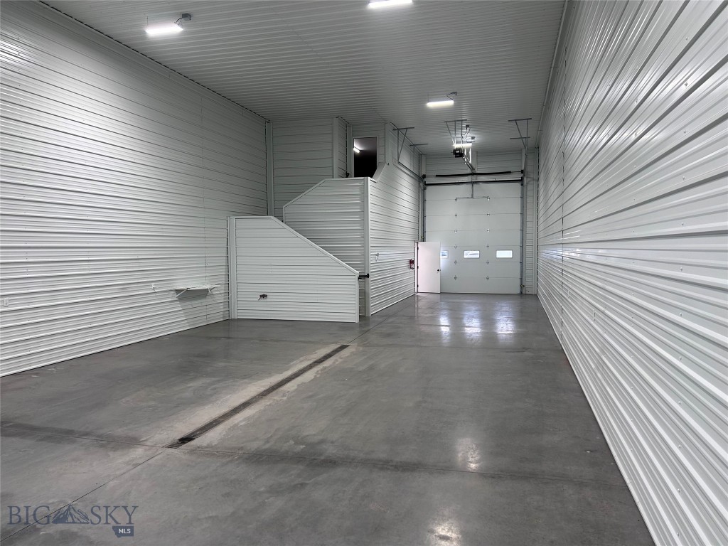 122 DonJo Avenue 2, Belgrade