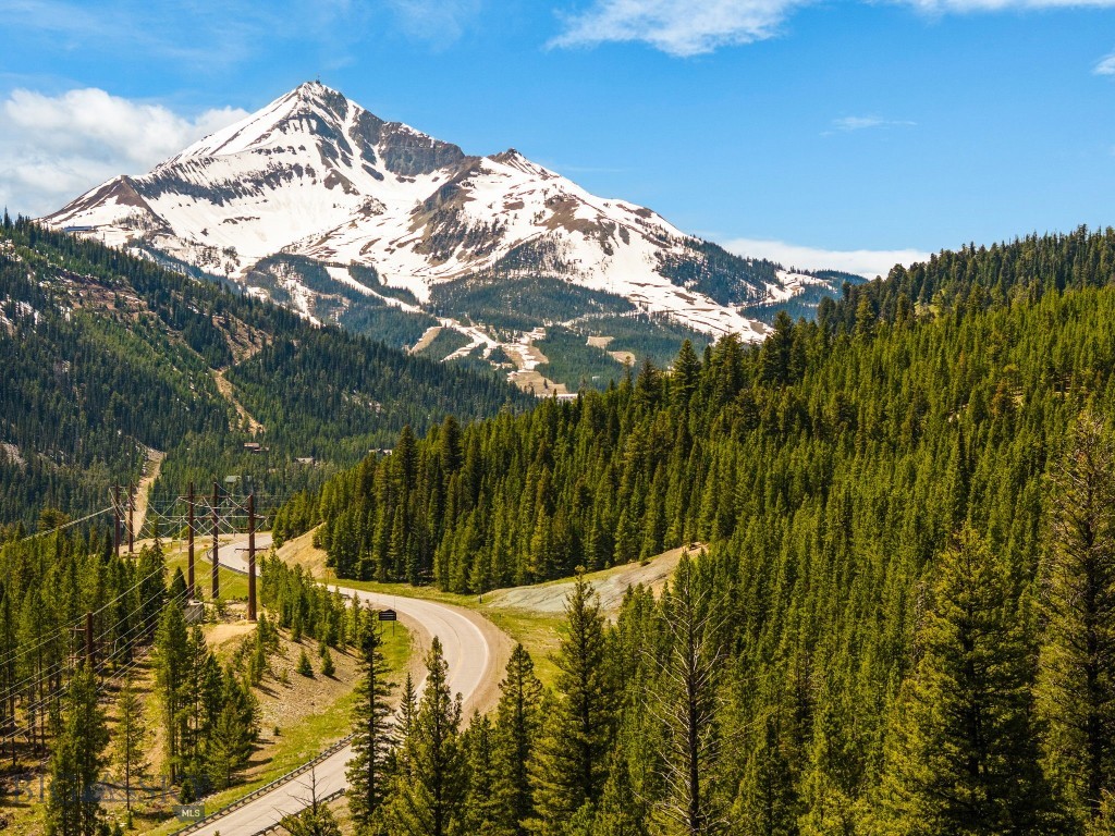 NHN First Left Drive, Big Sky