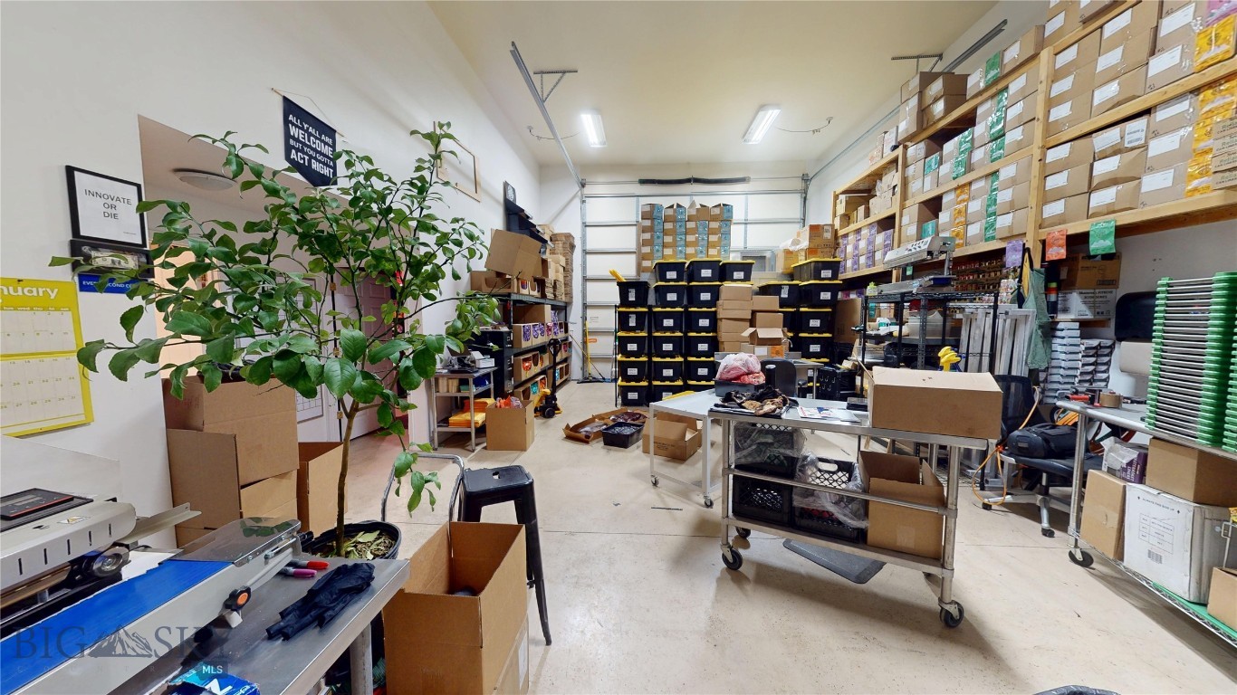 30 Shawnee Way E, Bozeman