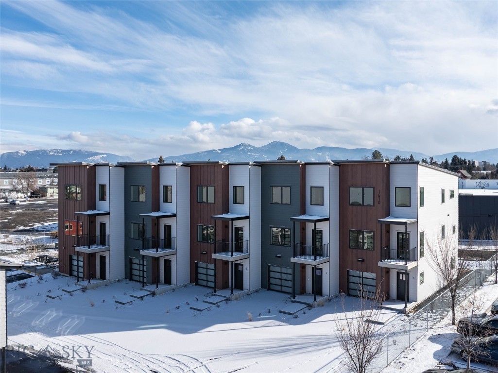 1610 W Beall Street E, Bozeman