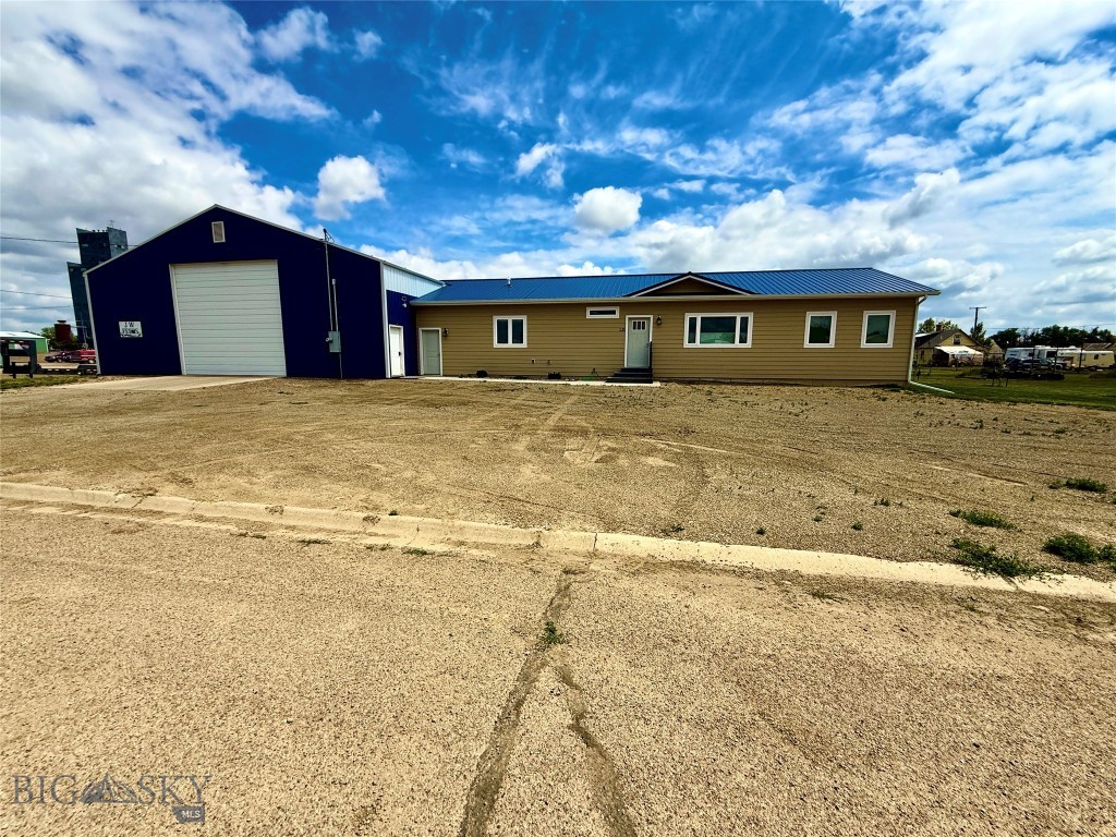 125 2nd Street W, Chester