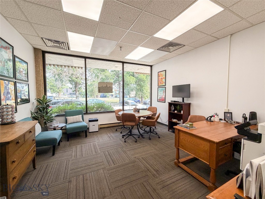 220 W Lamme 1F, Bozeman