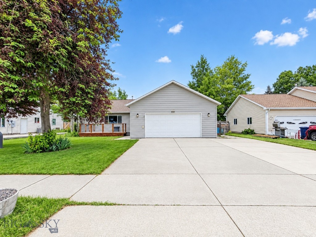 807 Spooner Road, Belgrade