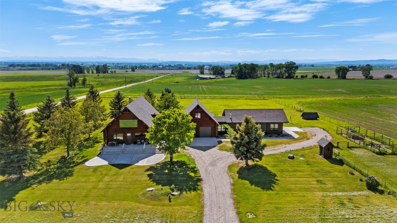 3033 Wes Davis Road, Belgrade