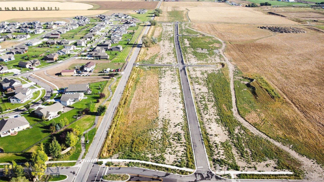 TBD S Crispin L7 B6, Manhattan