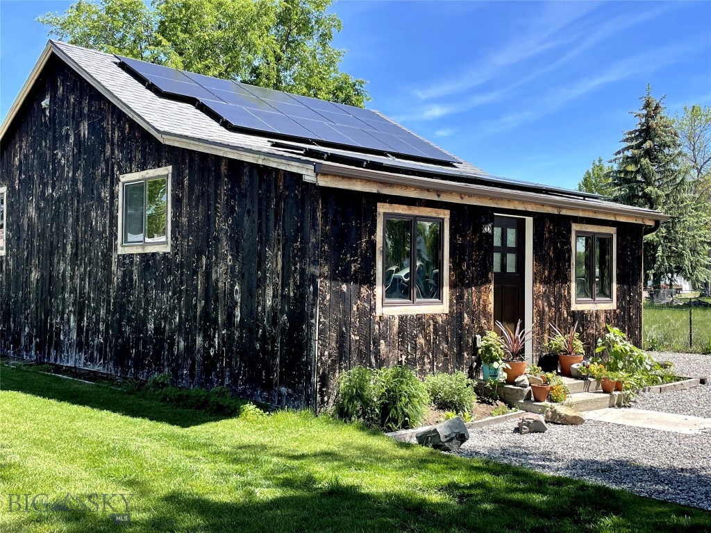 603 3rd Avenue E, Three Forks