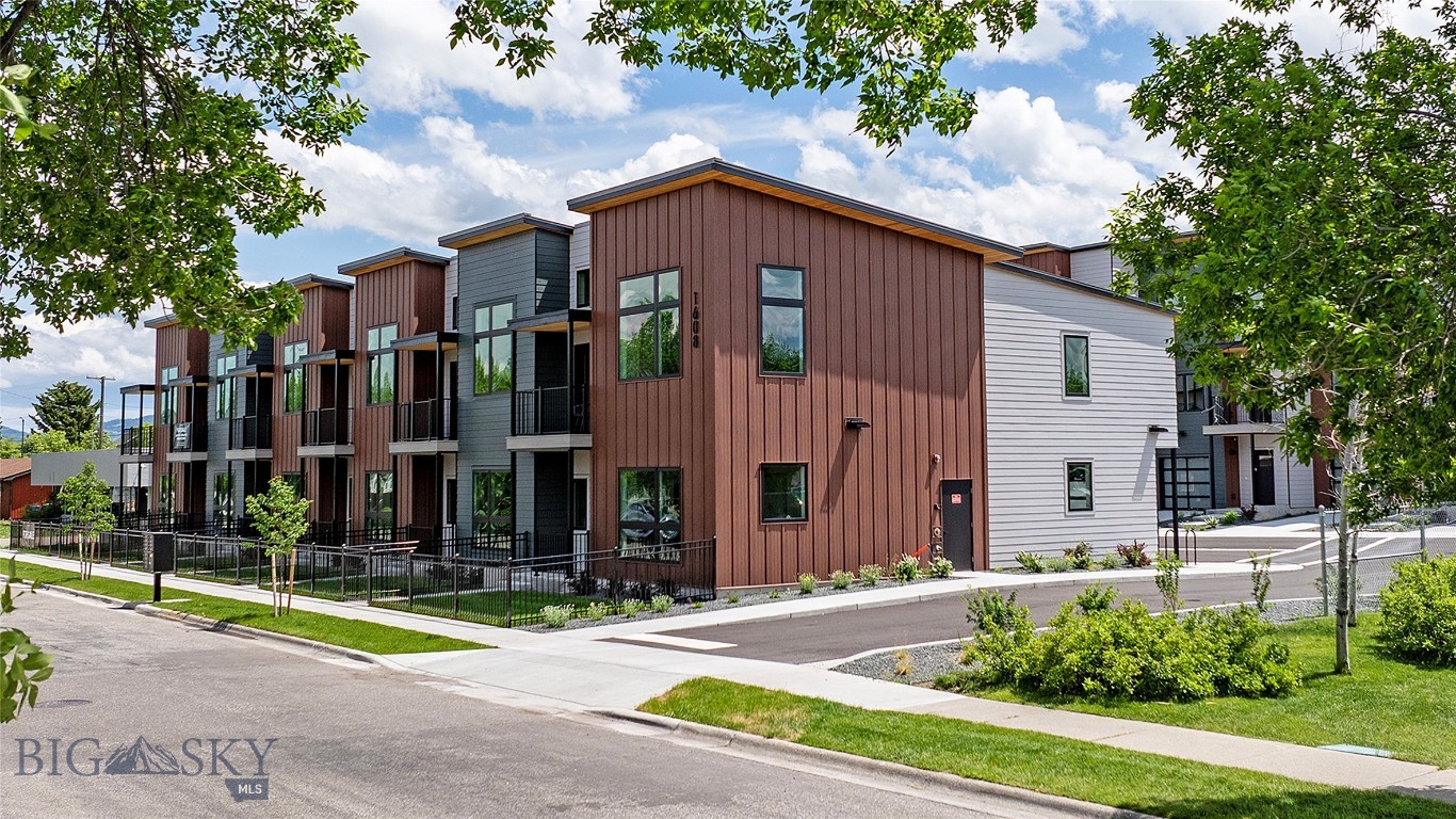 1608 W Beall Street E, Bozeman