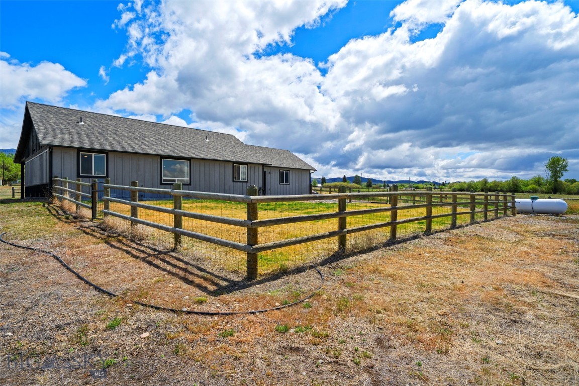 3403 Mt Highway 287, Sheridan