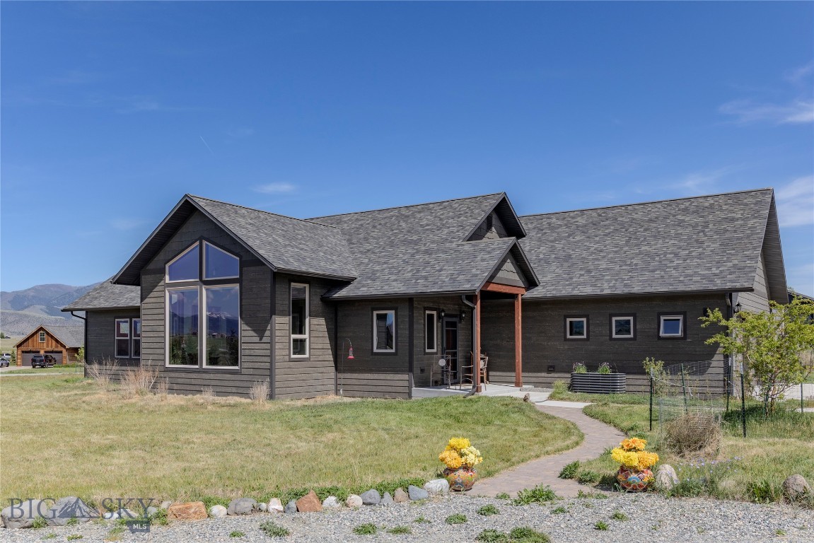 34 Obsidian Road, Livingston