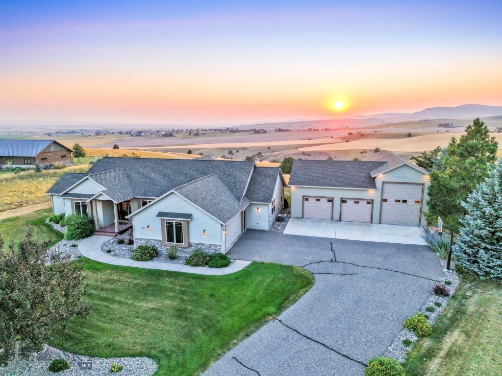 827 Antelope Ridge, Belgrade