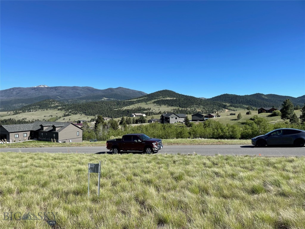 129 Meadowlark, Jefferson City