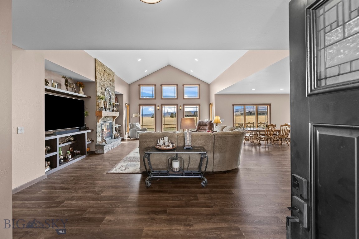 5 Bugle Court, Ennis