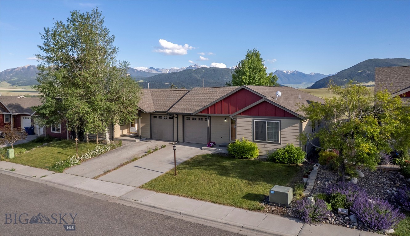 2401 Sun Avenue, Livingston