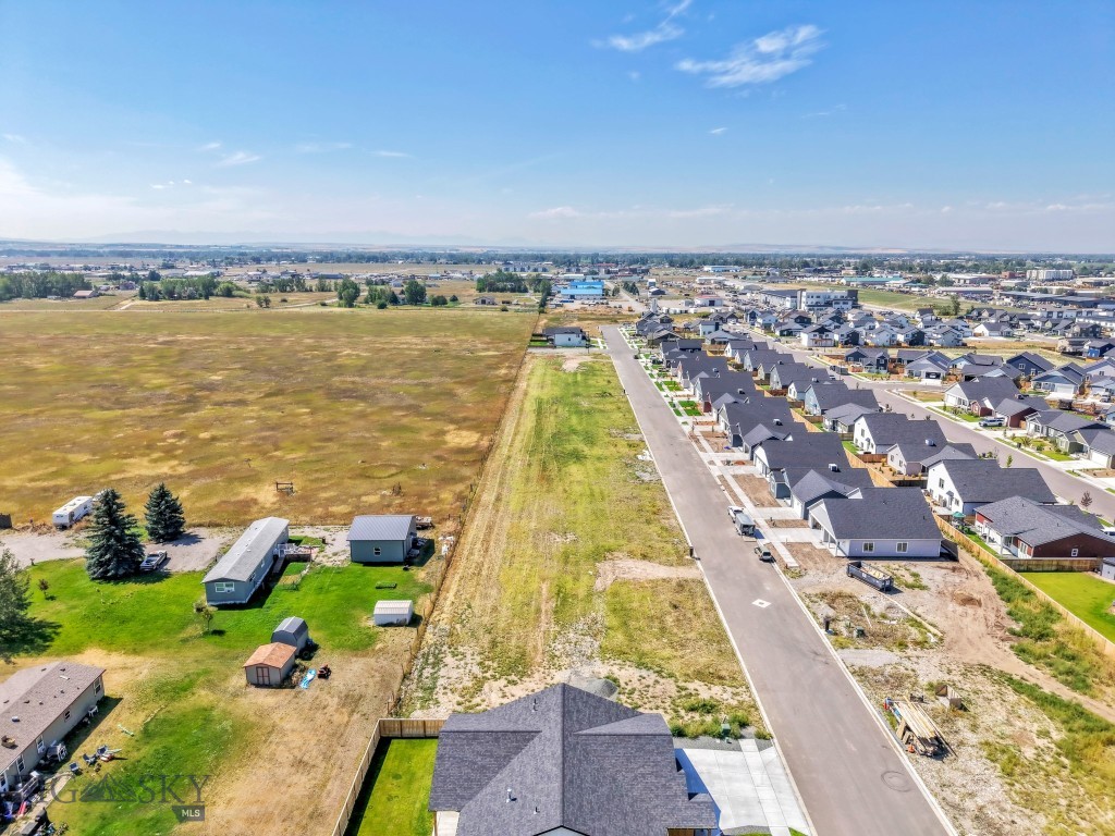 720 Spaniel Lane, Belgrade