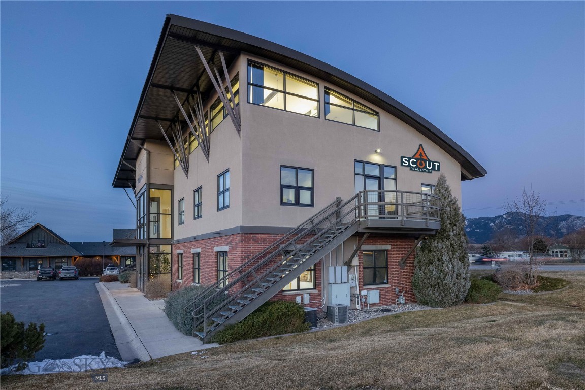 1174 Stoneridge Drive 204, Bozeman