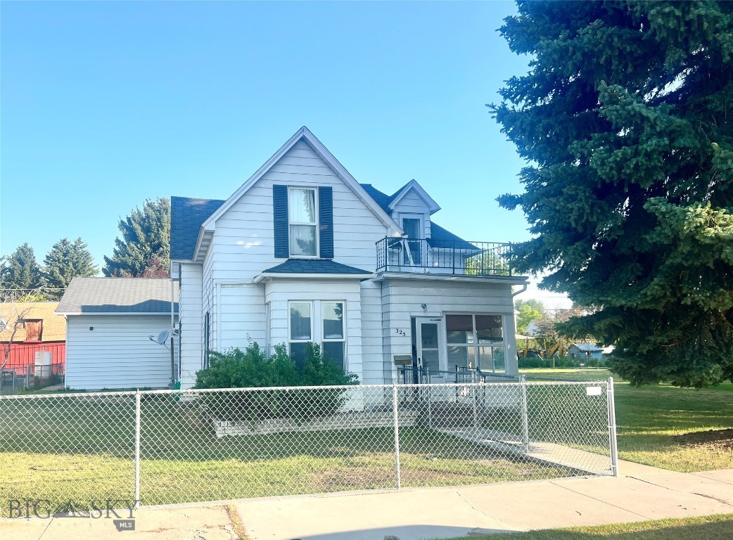 325 S Railroad Avenue, Dillon