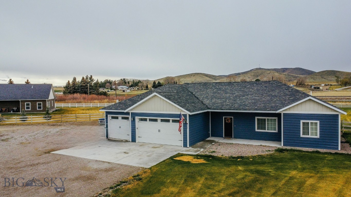 325 Silverwood, Dillon